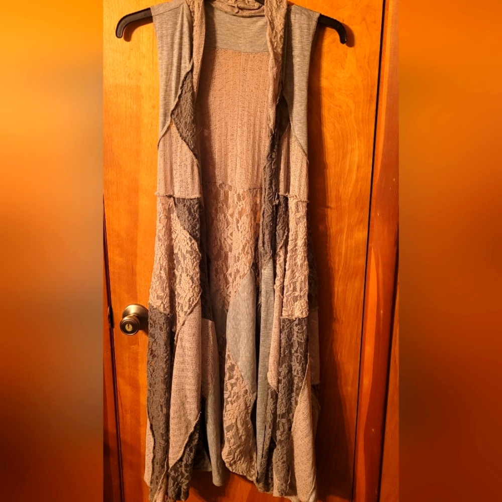 Sundance Boho Bohemian Lace Long Vest Free People M L XL Tan Womens Surrealist